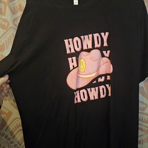 Graphic plus size tee "HOWDY"